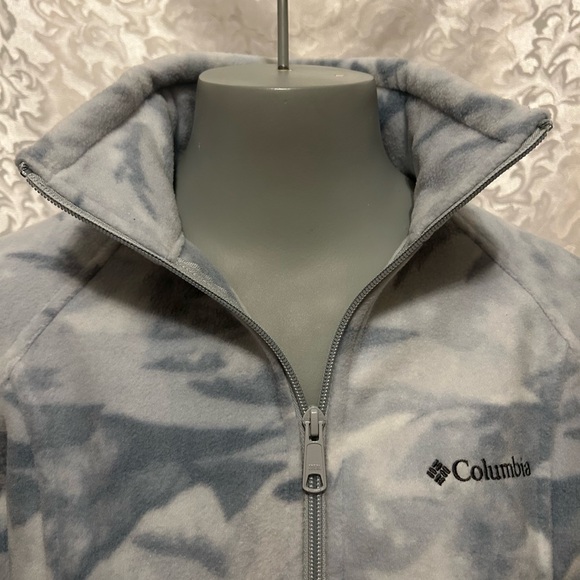 Columbia Sawyer Rapids Fleece Jacket, Women’s M, Gray/White - Picture 2 of 9